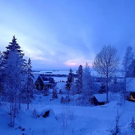 ヴィラ Laiskajaakko
