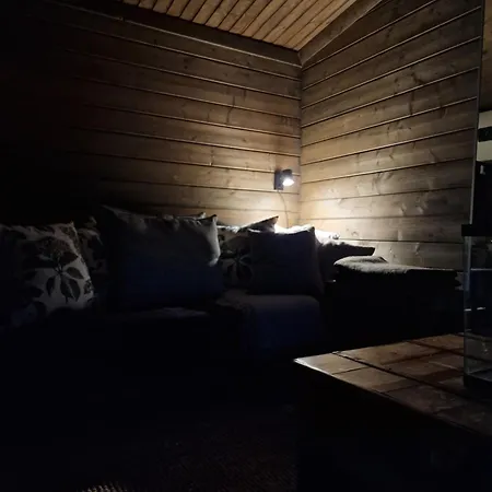 Laiskajaakko Βίλα *